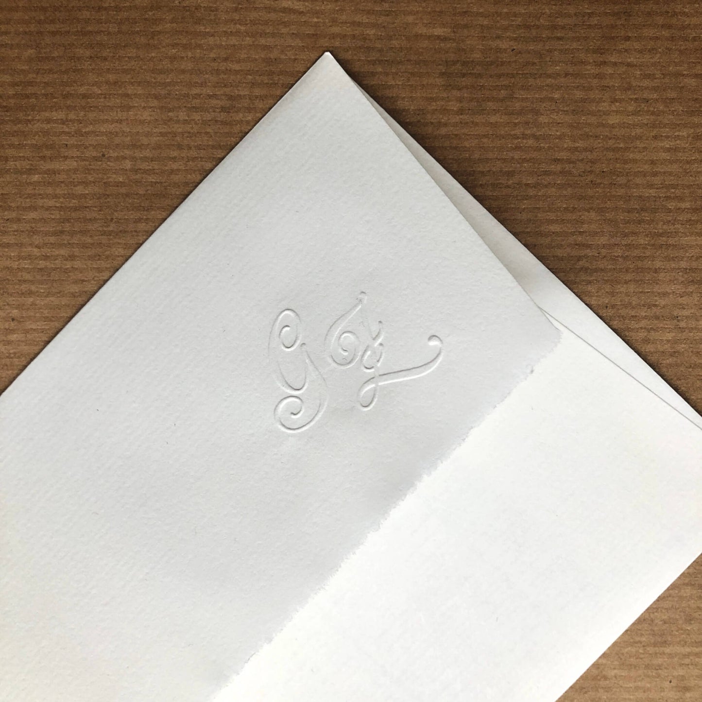 Zerkall Bütten-Briefpapier mit Monogrammprägung